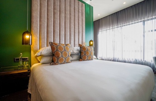 Houghton Estate Hotel | Sanctuary Mandela
