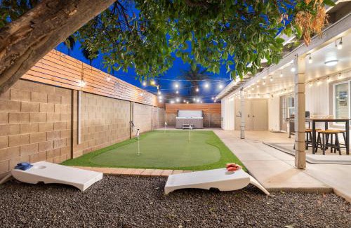Tempe House | Sanctuary W Hot Tub, Fire Pit, & Dog Friendly