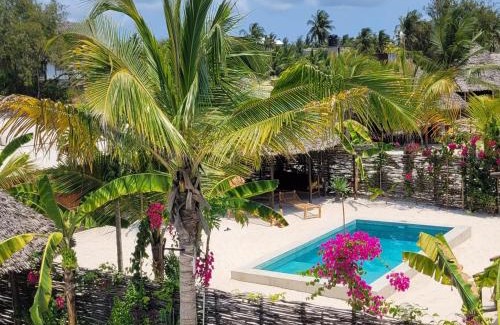 Bwejuu Beach House | Sand Beach Boutique Villas