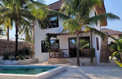 Bwejuu Beach House | Sand Beach Boutique Villas