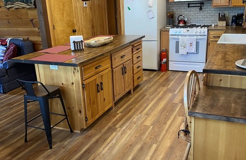 Stone Lake Cabin | Sand Lake Summit