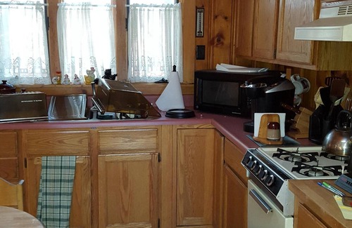 East Baldwin Cottage | Sand Pond Escape located in Picturesque East Baldwin, ME.