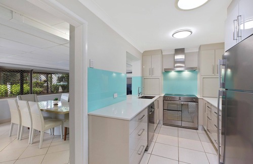 Budgewoi Apartment | Sandcastles - Pet Friendly Accommodation