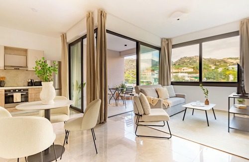 Agios Tychon Apartment | Sanders River Plaza Limassol Apartment