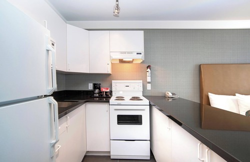 Vernon Hotel | Sandman Hotel Vernon