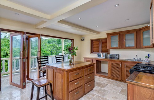 Richmond Villa | Sandrati Villa