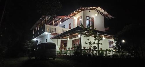 Warakapola Villa | Sanduhan Villa