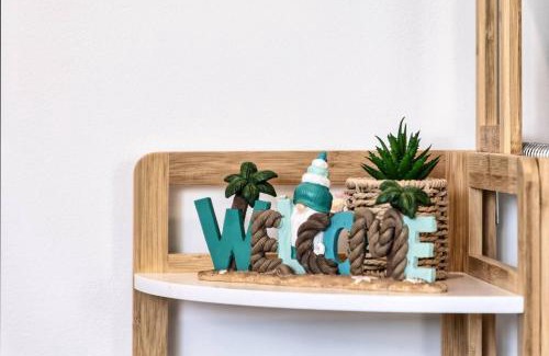 Palm Beach House | Sandy Feet Beach Retreat