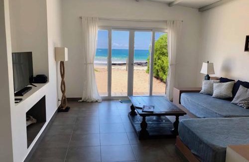 Puerto Villamil House | Sandy Feet House