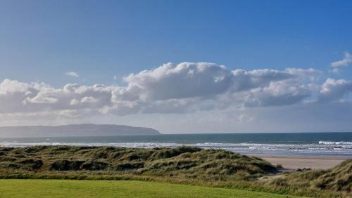 Castlerock Apartment | Sandy Feet Retreat - Castlerock
