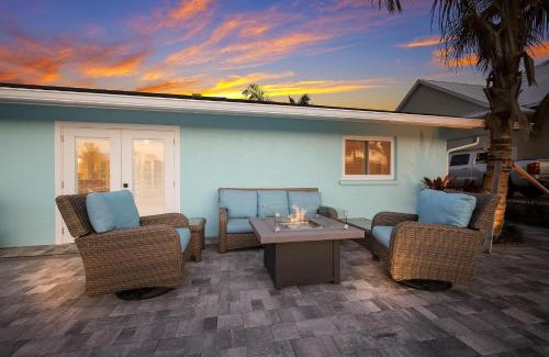 Whitney Beach House | Sandy Feet Retreat