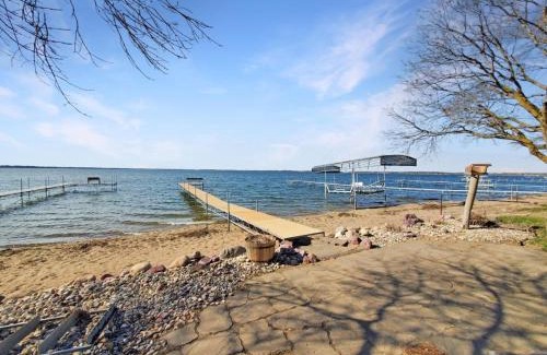 Spirit Lake House | Sandy Shores Beach House