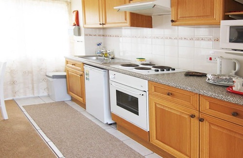 Stackpole House | 'SANDY TOES' Freshwater Bay Holiday Village, a short stroll to the sandy beach