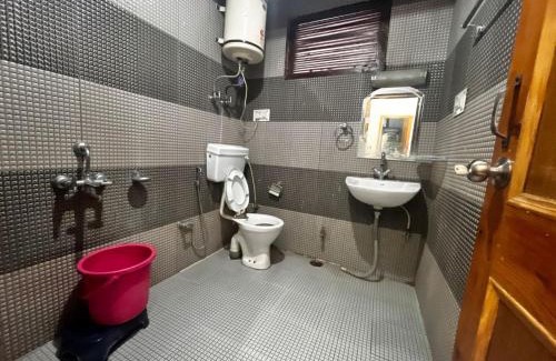 Rampura Phul Hotel | Sangla Cottage