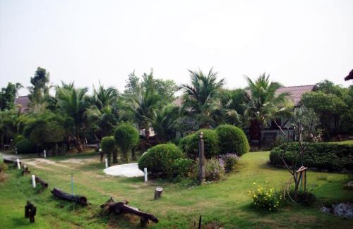 Chom Bueng Resort | Sanita Cottage