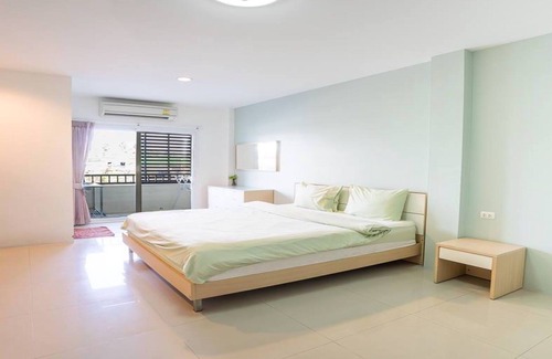 Bang Prok Hotel | Sansuk Apartment