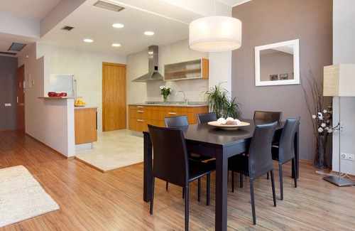 El Camp de l'Arpa del Clot Apartment | Sant Pau 4 - Superb 3-bedroom apartment in central Barcelona