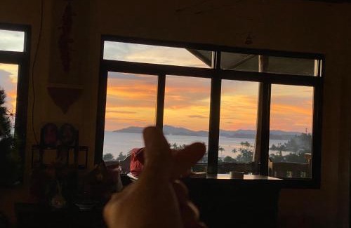 Port Barton Bed & Breakfast | Santa Claus Hilltop