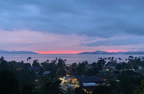 Port Barton Bed & Breakfast | Santa Claus Hilltop