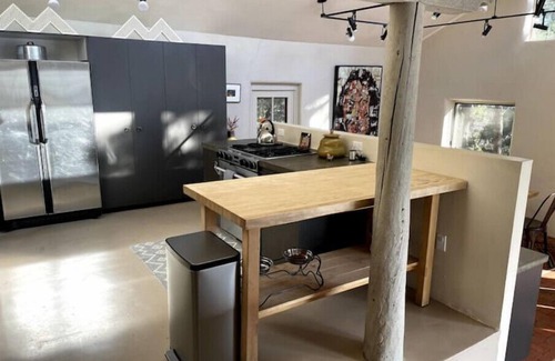 Canoncito House | Santa Fe National Forest Retreat - Glorieta, NM