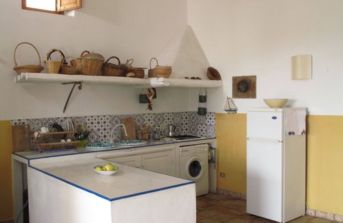 Santa Marina Salina House | Santa Marina Di Salina: House/Villa - SANTA MARINA DI SALINAHouse with character