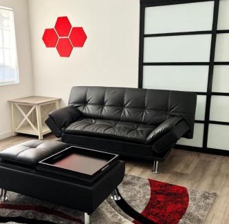 Sunset Park Villa | Santa Monica Hot Tub House - Billiards, Grill & Projector