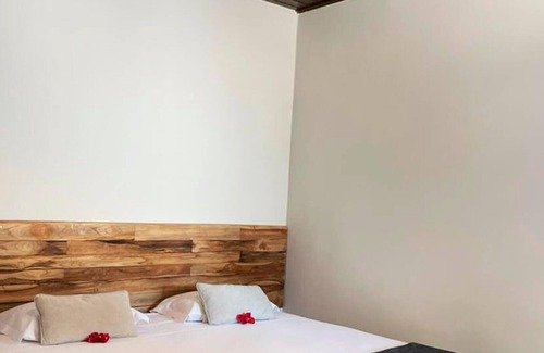 Porto Jofre Hotel | Santa Rosa Pantanal Hotel