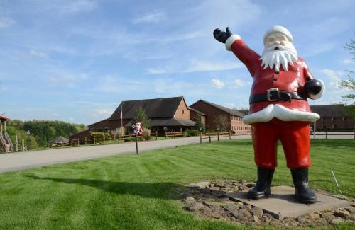 Santa Claus Cabin | Santa's Lodge