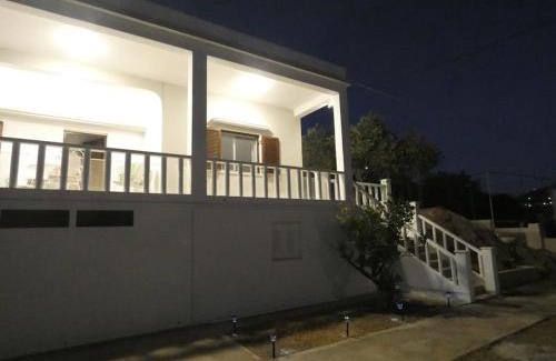 Vissa House | Santina's house