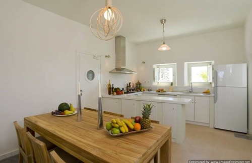 Akrotiri Villa | Santorini luxury villa rent