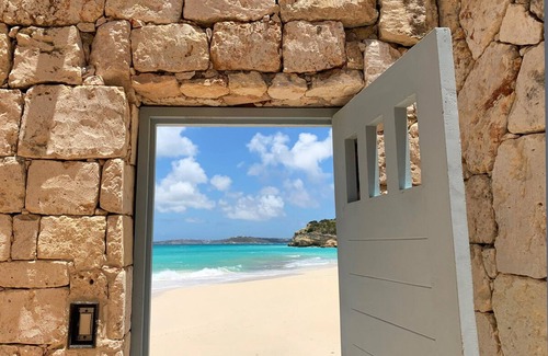 Long Bay Village Villa | Santosha Villa Estate, Private Staffed Beach Resort All to Yourself, Sleeps 21