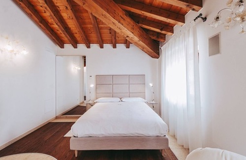 Badia Calavena Bed & Breakfast | Sapphire - Double room with bathroom - Villa Riva