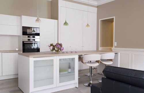 Beaune City Centre Apartment | Sasha - Appartement-Salle de bain