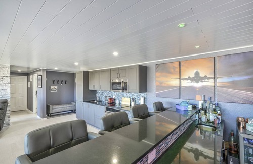 Southeast Colorado Springs House | Satellite Suite