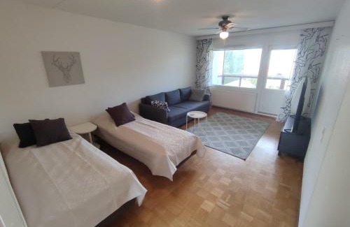 Hameenlinna Apartment | Saunallinen tilava kaksio keskustan ja rautatieaseman tuntumassa