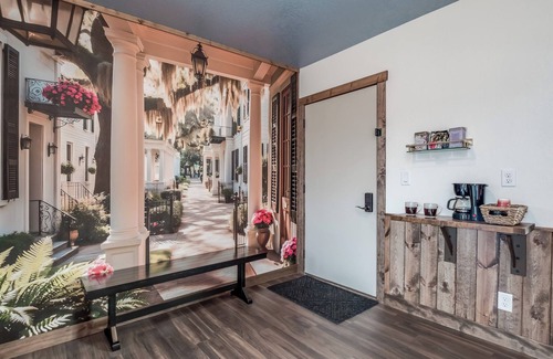 Prescott Apartment | Savannah’s Porch Culture - A Playful Nod