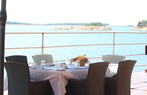 Siavonga Resort | SAVEE BEACH RESORTS