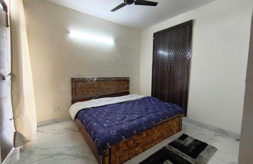 Chandigarh House | Savitry grees Home stay