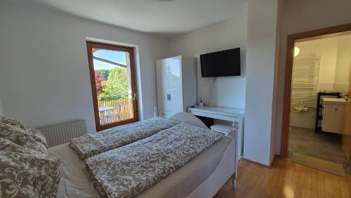 Perwang am Grabensee House | SBE Rooms - Near Salzburg And Lakes