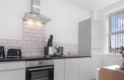 Balsall Common Apartment | SCA- Arden Apartment 8 Twin Bedroom Free Parking