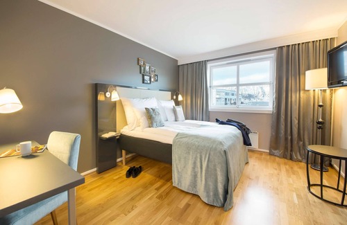 Honningsvag Hotel | Scandic Bryggen