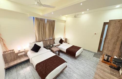 Navrangpura Hotel | Scenaria Hotel - Navrangpura, Ahmedabad