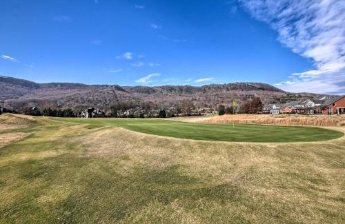 Lookout Valley Neighborhood Association House | Scenic Mtn Retreat with Wooded Backyard and Fire Pit!