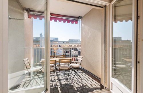 Lucerne Apartment | Scenic riverside retreat: Lucerne's heart