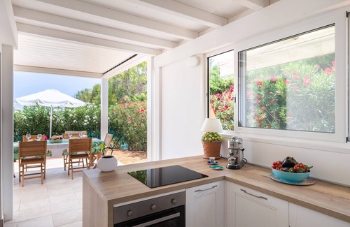 Menfi Villa | Scent Blue Sea Cottage - Blue Sea Cottage