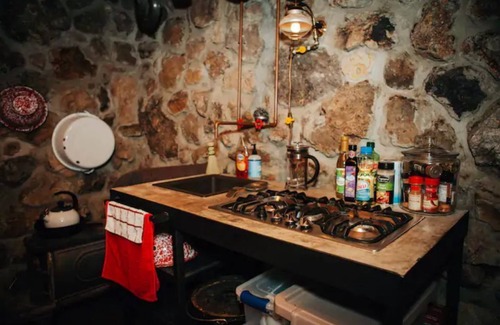 Yukon Cabin | Scheduled hide-away to unplug and unwind in the woods.