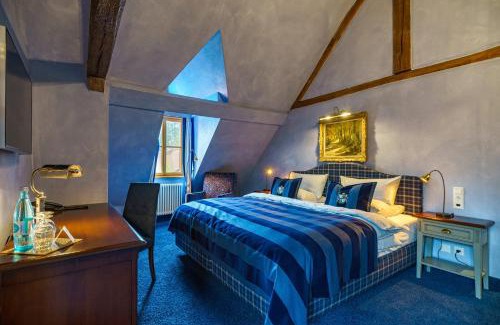 Weiberhof Hotel | Schlosshotel Weyberhöfe