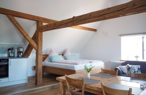 Seinsheim Apartment | Schnazennest vacation apartment (45 sqm) with air conditioning