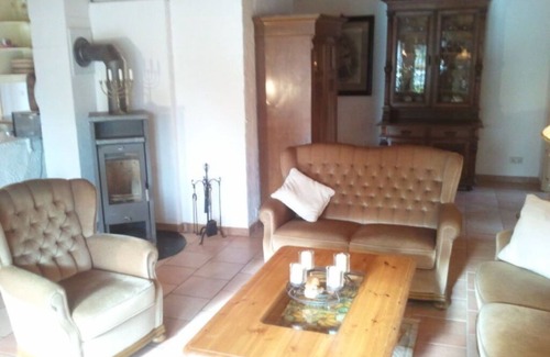 Falkensee Apartment | Schweizerhaus, FeWo Lucerne (upper floor)