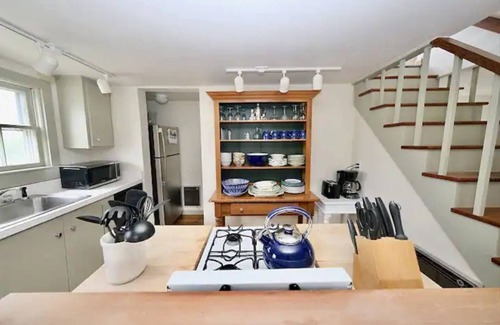 Siasconset House | ‘Sconset Charmer, steps to beach